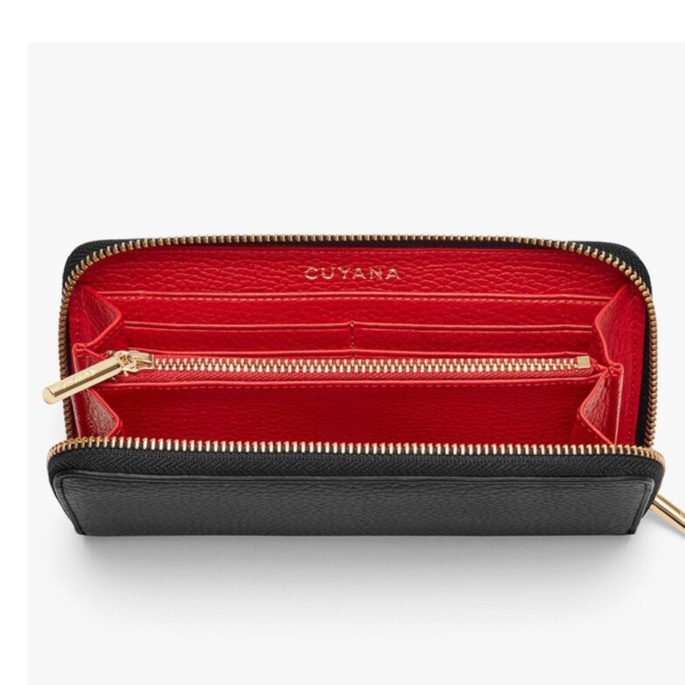 Cuyana classic zip around wallet
